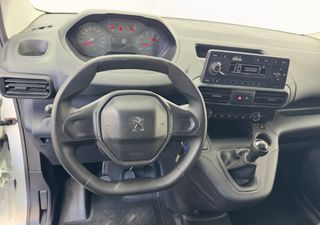 Partner 3 ASIENTOS con 80.000km y 1.000kg de carga