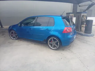 Volkswagen Golf 2005