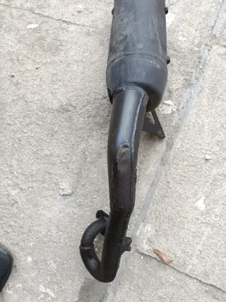 Tubo de escape Yamaha Neos