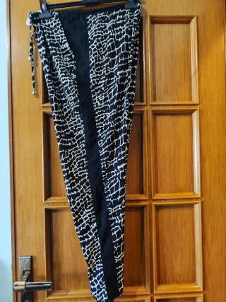 Pantaloni Only fantasia animalier taglia M