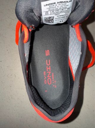 Zapatillas UA HOVR Sonic 5 de Under Armour 41