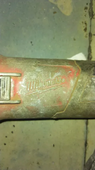 2 LIGADORAS MILWAUKEE