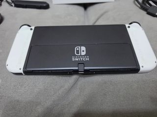 Nintendo Switch OLED + Accessori