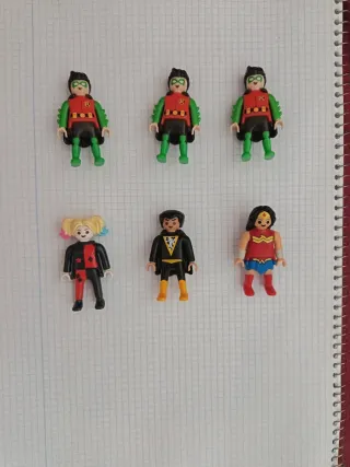 Figuras Playmobil DC Kinder Sorpresa
