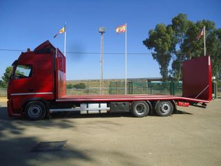 Volvo FH 400-CAMIONES PORTAMAQUINARIAS