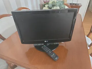 TV LG 19" Negra