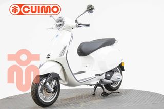 VESPA PRIMAVERA 125