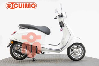 VESPA PRIMAVERA 125