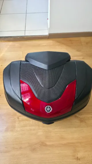 Top Case Yamaha XMAX