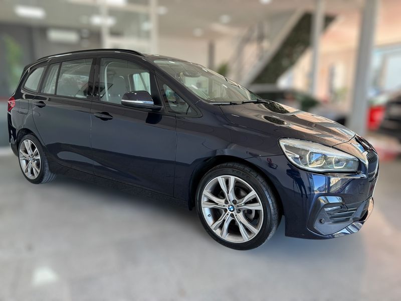 BMW Serie 2 2019, foto 10