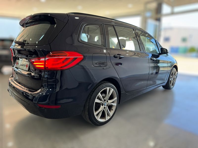 BMW Serie 2 2019, foto 22