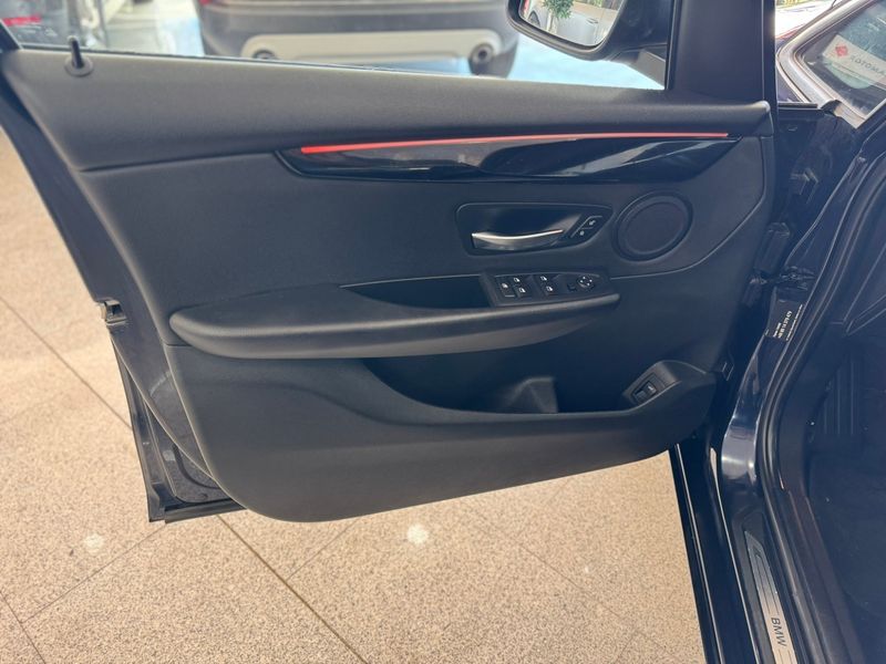BMW Serie 2 2019, foto 28