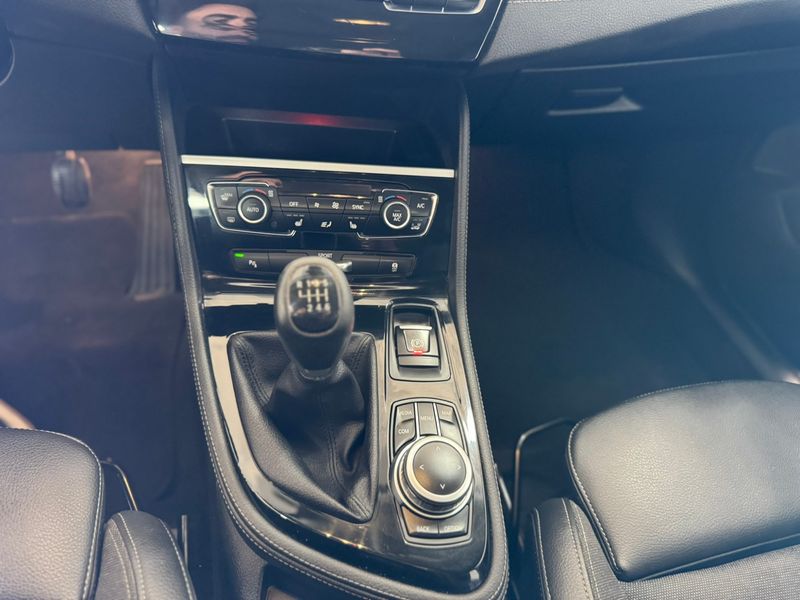 BMW Serie 2 2019, foto 44