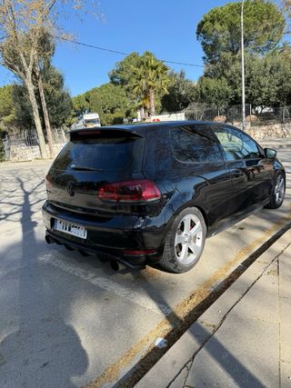 Volkswagen Golf 6 GTI 2012