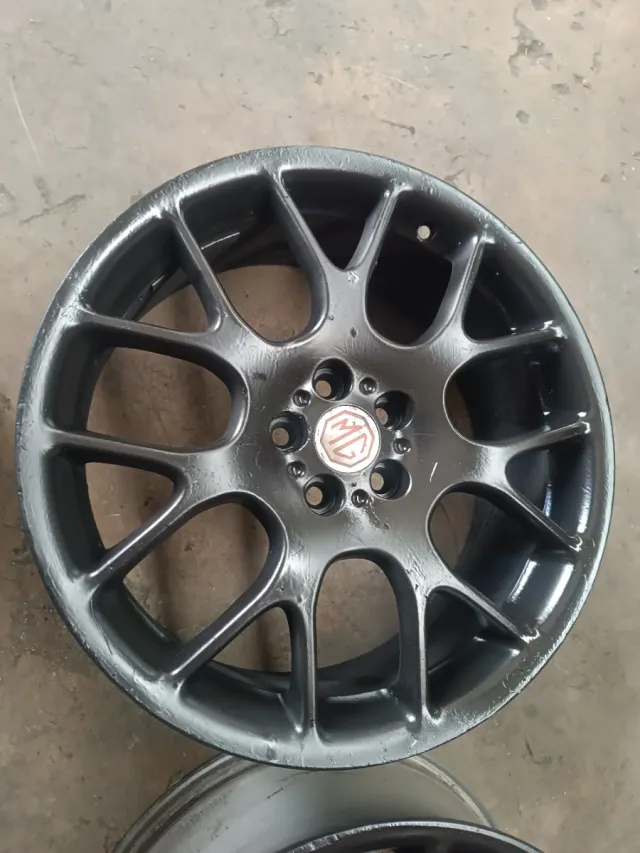 Llantas MG ZR 17 (Juego de 4)