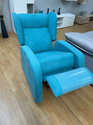 Sillón reclinable pushback azul