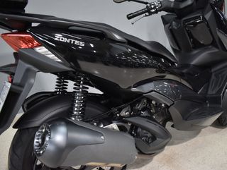 Zontes M310 Maxi Scooter Negra/Gris