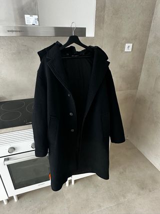 Abrigo formal Zara negro