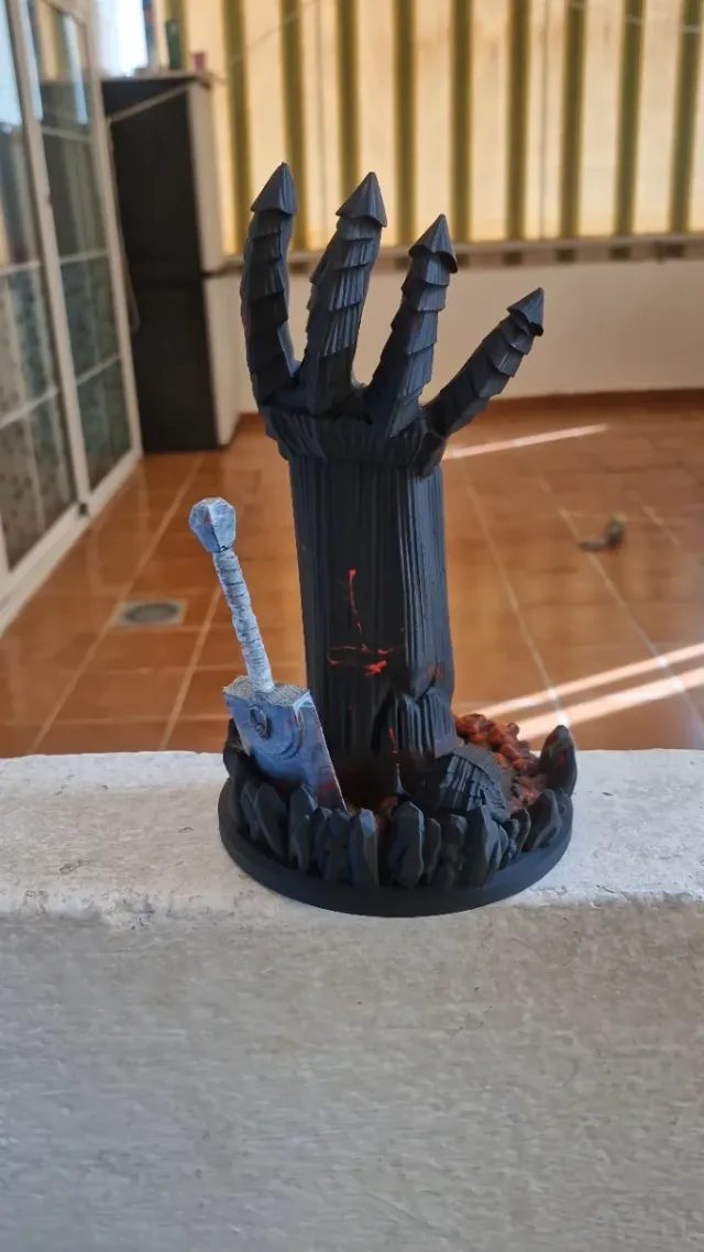 Soporte para cascos Berserk