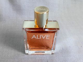 EDP Alive HUGO BOSS mujer 50 ml (NUEVO)