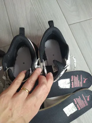 Zapatillas Puma T40 PARA CORRER y SENDERISMO.