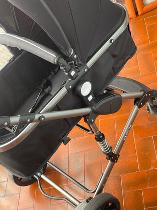 Carrito mesedero y andador para niños 110€ los 3