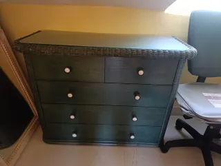 Cómoda y Mesilla Mimbre y Madera