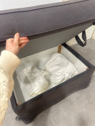 Reposapiés IKEA EKTROP gris