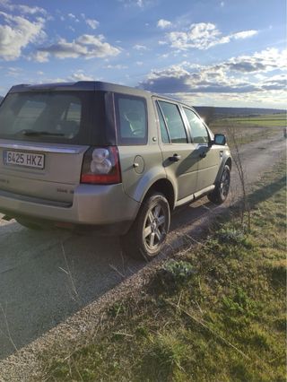 Land Rover Freelander 2012