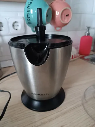 Exprimidor eléctrico inox