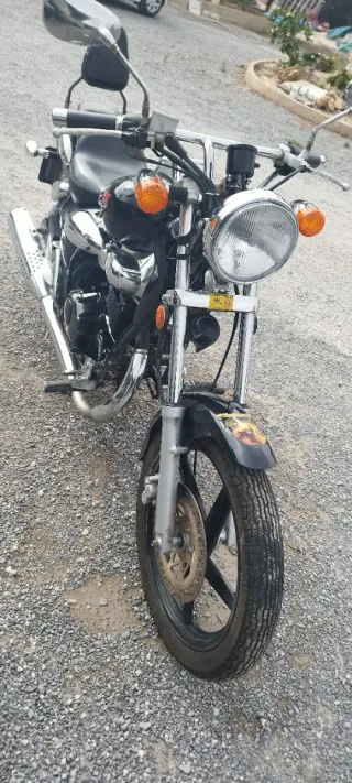 Kymco Zong II 125cc Cruiser Negra