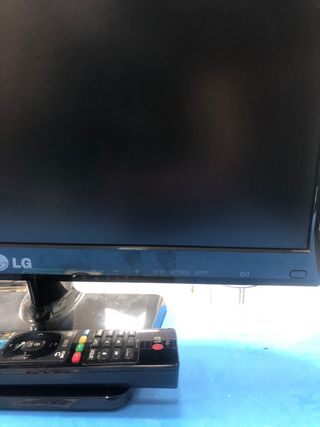 Monitor LG 19” M1931D-PZ