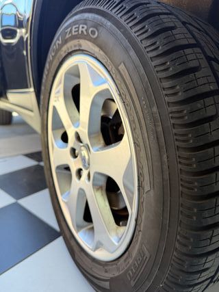 Volvo XC60AWD 2.4TDi