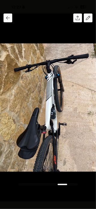 Bicicleta Montagna KTM Bianca