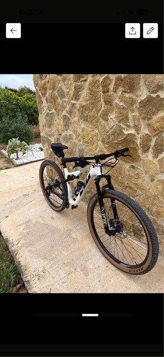 Bicicleta Montagna KTM Bianca