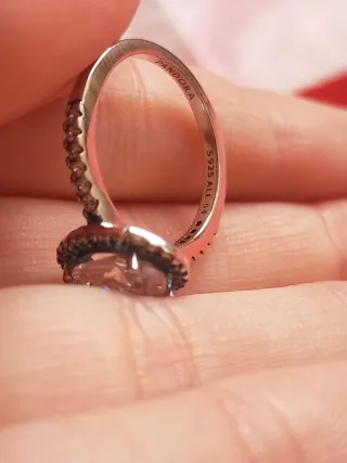 Anillo Pandora Ovalado con Circonitas 14/54