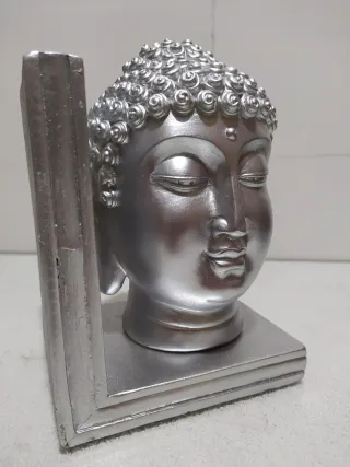 CABEZA BUDA MACIZA EN PEDESTAL