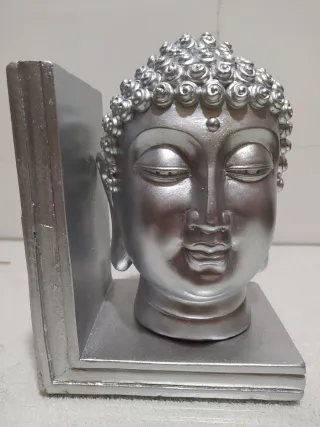 CABEZA BUDA MACIZA EN PEDESTAL