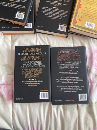 Lotto 7 libri retelling mitologia greca