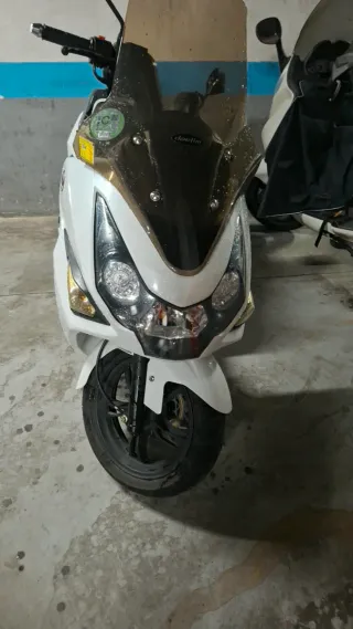 Scooter Daelim S3 125