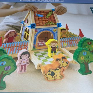 Casa de bloques de madera para niños