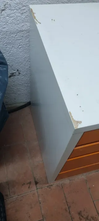 Cajonera Ikea Metal Naranja y Blanca