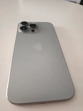 iPhone 16 Pro Max 256GB Grafito