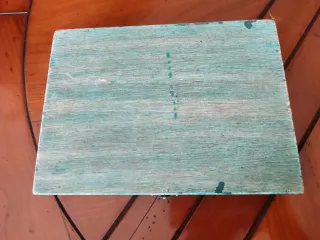 CAJA DE MADERA DECORADA CON FLORES