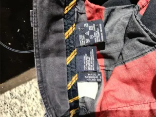 Pantalón corto cargo Tommy Hilfiger azul