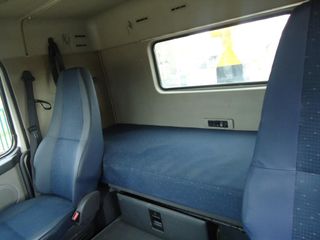 Volvo FH 13 440-CAMIONES GANCHO