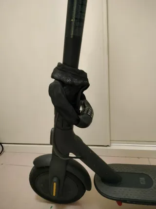 Patinete Eléctrico Xiaomi Essential