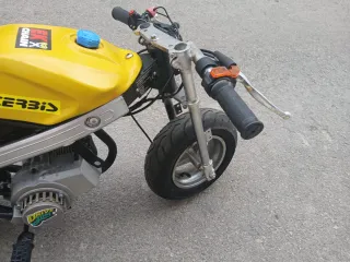 Minimoto de gasolina