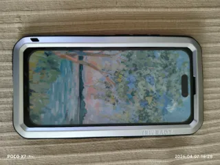 Capa Love Mei iPhone 16 Pro Preta