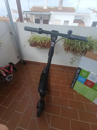 Patinete Eléctrico Negro